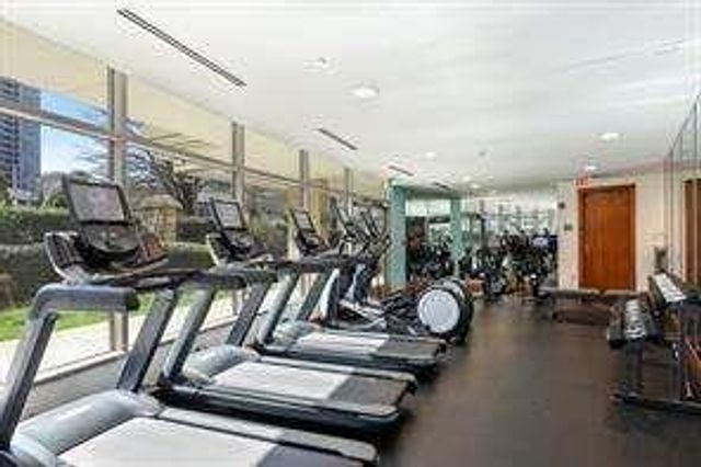 700 Park Regency Place APT 603, Atlanta, GA 30326