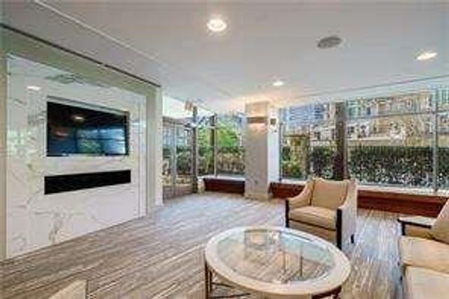 700 Park Regency Place APT 603, Atlanta, GA 30326