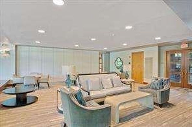 700 Park Regency Place APT 603, Atlanta, GA 30326