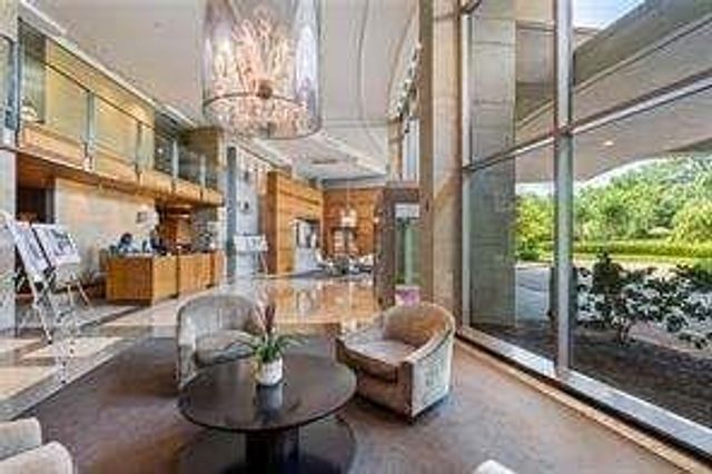 700 Park Regency Place APT 603, Atlanta, GA 30326