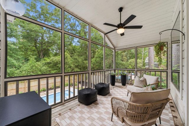 51 Sky Terrace Place, The Woodlands, TX 77381