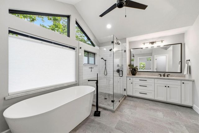 51 Sky Terrace Place, The Woodlands, TX 77381