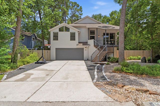51 Sky Terrace Place, The Woodlands, TX 77381