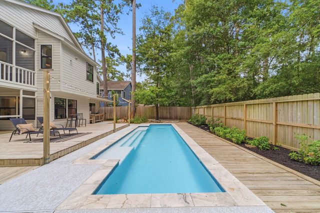 51 Sky Terrace Place, The Woodlands, TX 77381