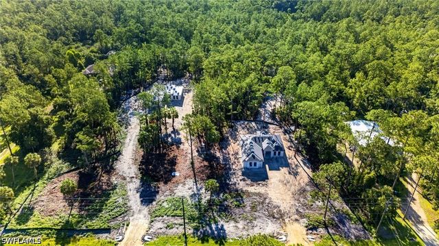 876 DESOTO AVE S, Naples, FL 34117