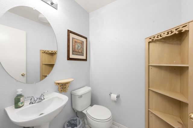 339 Coventry Cir, Folsom, CA 95630