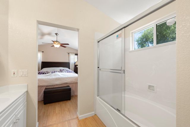 339 Coventry Cir, Folsom, CA 95630