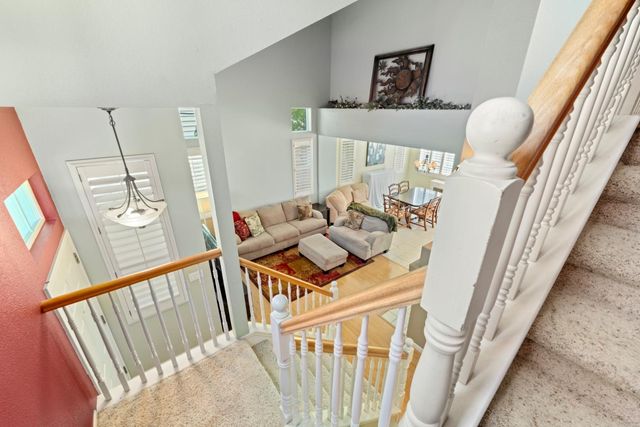 339 Coventry Cir, Folsom, CA 95630