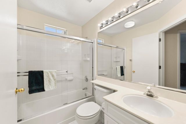 339 Coventry Cir, Folsom, CA 95630