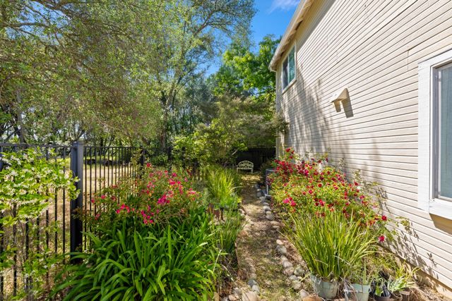 339 Coventry Cir, Folsom, CA 95630