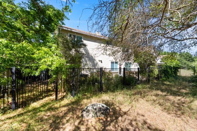 339 Coventry Cir, Folsom, CA 95630