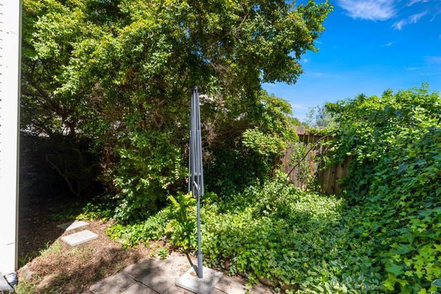 339 Coventry Cir, Folsom, CA 95630