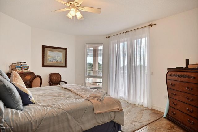 130 Warsteiner Way 204, Melbourne Beach, FL 32951