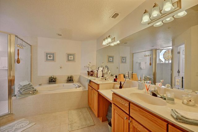 130 Warsteiner Way 204, Melbourne Beach, FL 32951