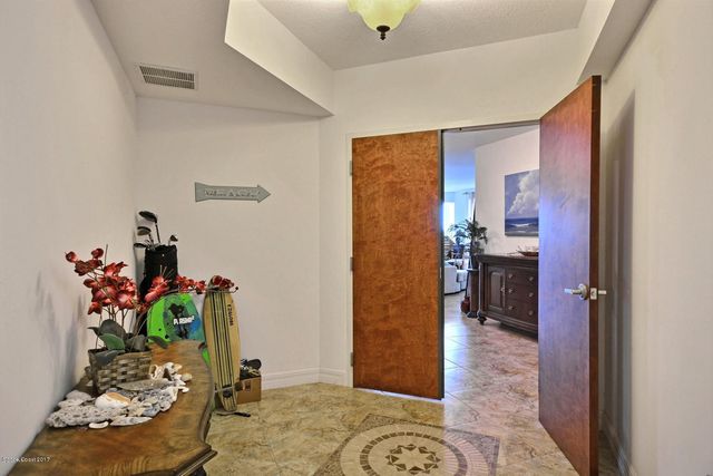 130 Warsteiner Way 204, Melbourne Beach, FL 32951