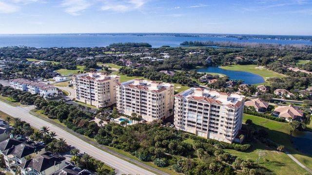130 Warsteiner Way 204, Melbourne Beach, FL 32951