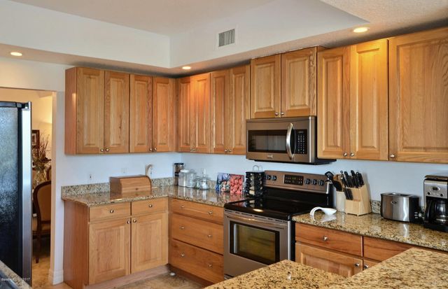 130 Warsteiner Way 204, Melbourne Beach, FL 32951