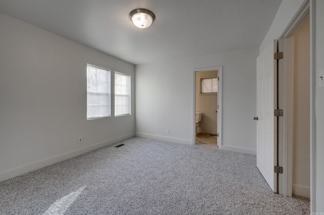 922 W Kiehl Avenue, Sherwood, AR 72120