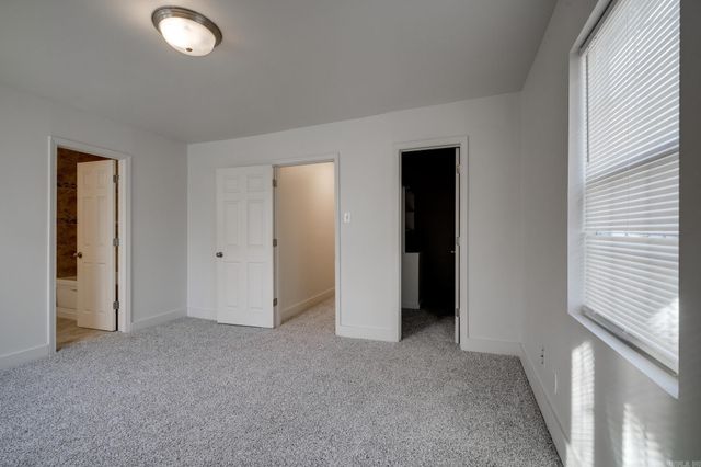 922 W Kiehl Avenue, Sherwood, AR 72120