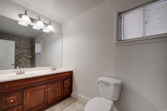 922 W Kiehl Avenue, Sherwood, AR 72120