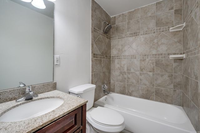 922 W Kiehl Avenue, Sherwood, AR 72120