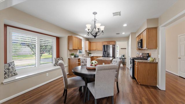 1419 Lamplight Trail Drive, Katy, TX 77450