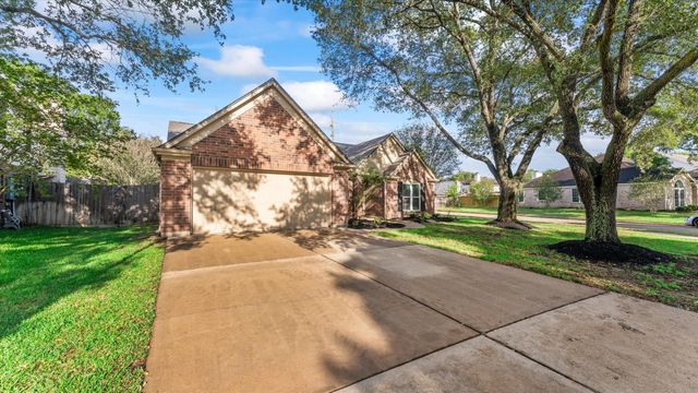 1419 Lamplight Trail Drive, Katy, TX 77450