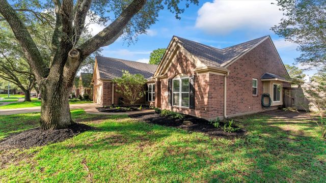 1419 Lamplight Trail Drive, Katy, TX 77450