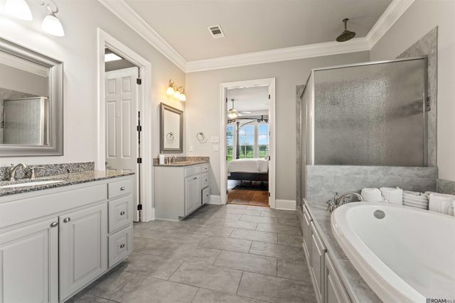 2340 St Andrews Ave, Zachary, LA 70791