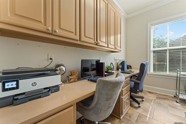 2340 St Andrews Ave, Zachary, LA 70791