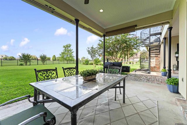 2340 St Andrews Ave, Zachary, LA 70791