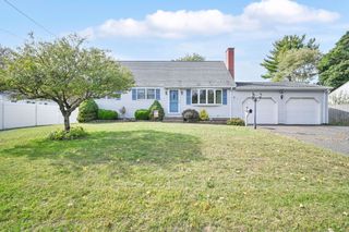 20 Locke Drive, Enfield, CT 06082