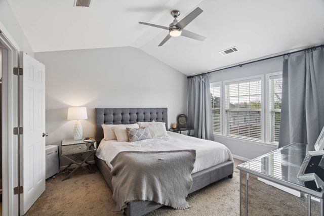 421 Old Towne Dr, Brentwood, TN 37027