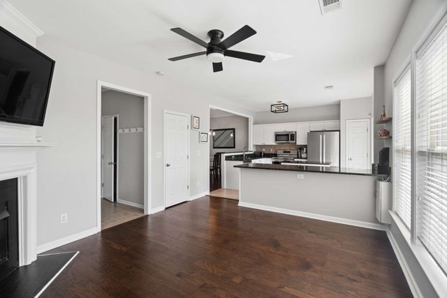 421 Old Towne Dr, Brentwood, TN 37027