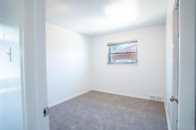 24628 Currier Street, Dearborn Heights, MI 48125