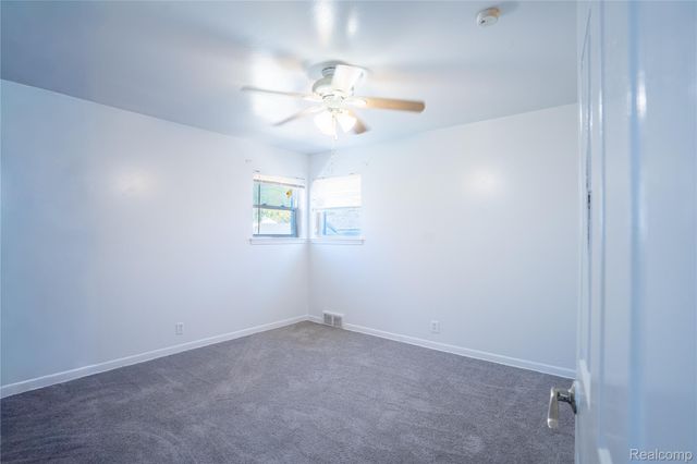 24628 Currier Street, Dearborn Heights, MI 48125