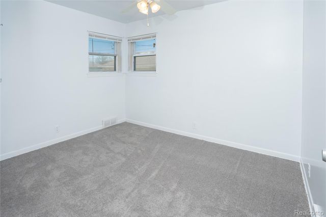 24628 Currier Street, Dearborn Heights, MI 48125