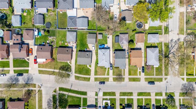 24628 Currier Street, Dearborn Heights, MI 48125