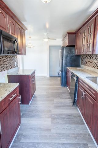 24628 Currier Street, Dearborn Heights, MI 48125