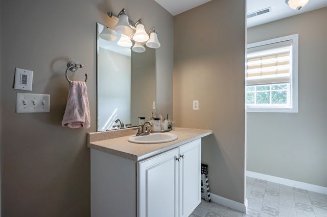 51 alice Drive, Concord, NH 03303