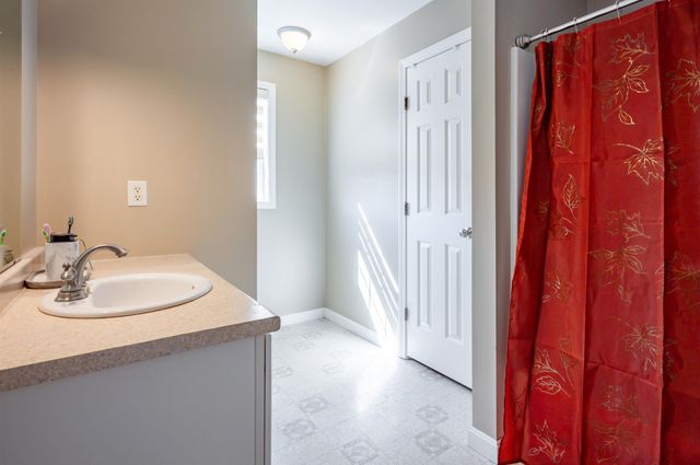 51 alice Drive, Concord, NH 03303