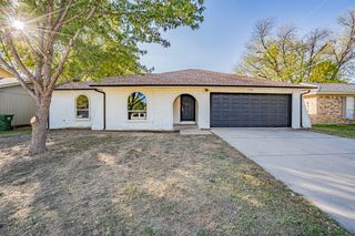 6901 Bennington Drive, Watauga, TX 76148