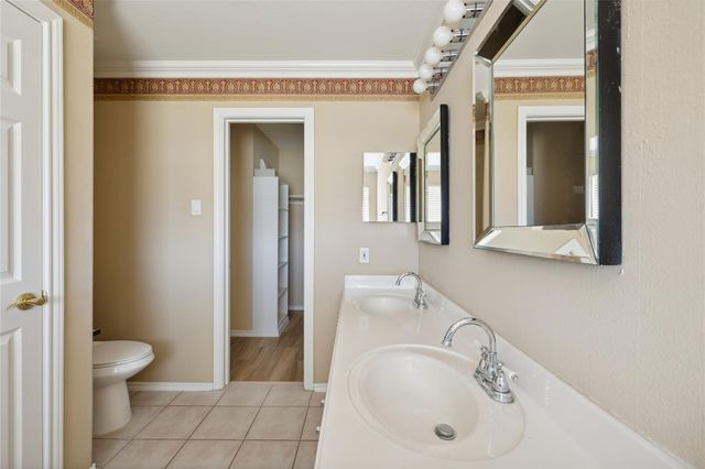 2846 Loganberry Park Lane, Houston, TX 77014