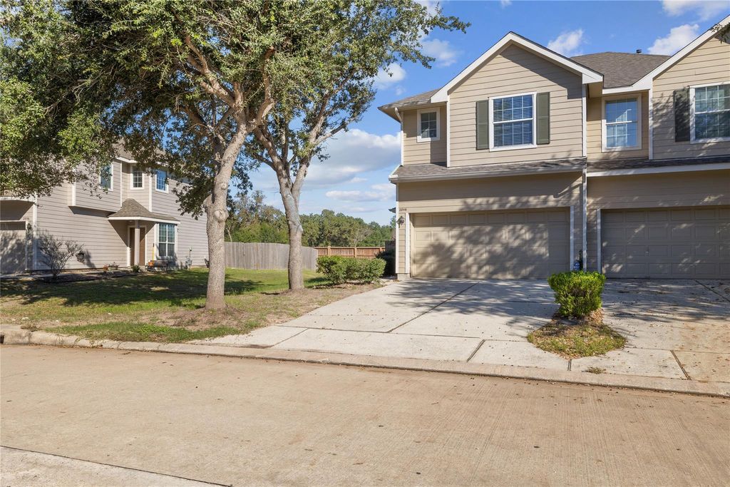 2846 Loganberry Park Lane, Houston, TX 77014