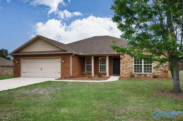 119 Somer Creek Lane, Huntsville, AL 35811