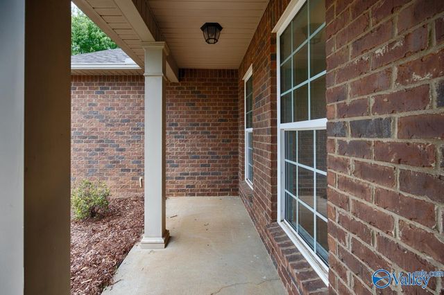 119 Somer Creek Lane, Huntsville, AL 35811