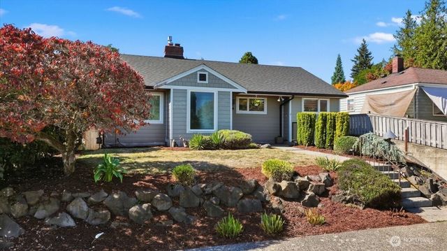 8629 36th Avenue SW, Seattle, WA 98126