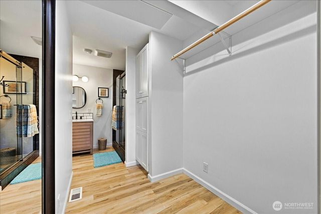 8629 36th Avenue SW, Seattle, WA 98126
