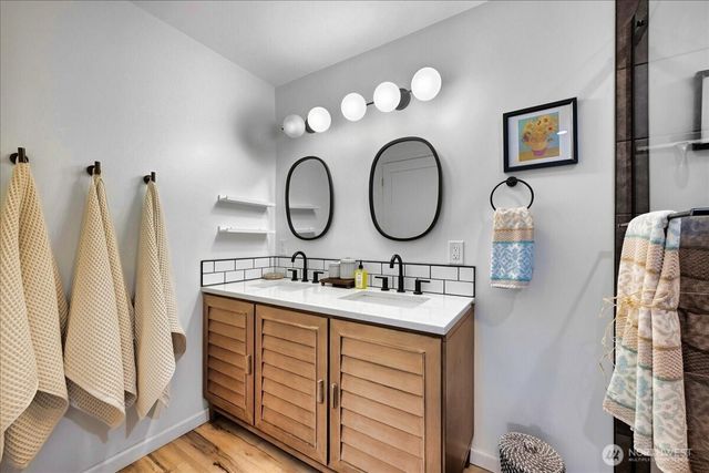8629 36th Avenue SW, Seattle, WA 98126
