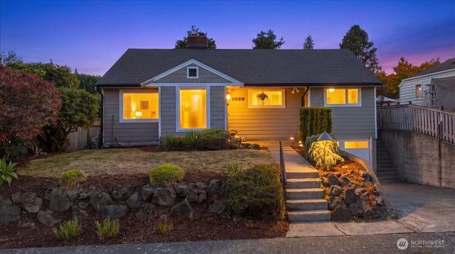 8629 36th Avenue SW, Seattle, WA 98126